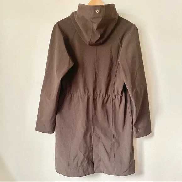 Lululemon Apres Brown & Pink Yoga Rain Jacket, Sz 6 - Picture 4 of 16